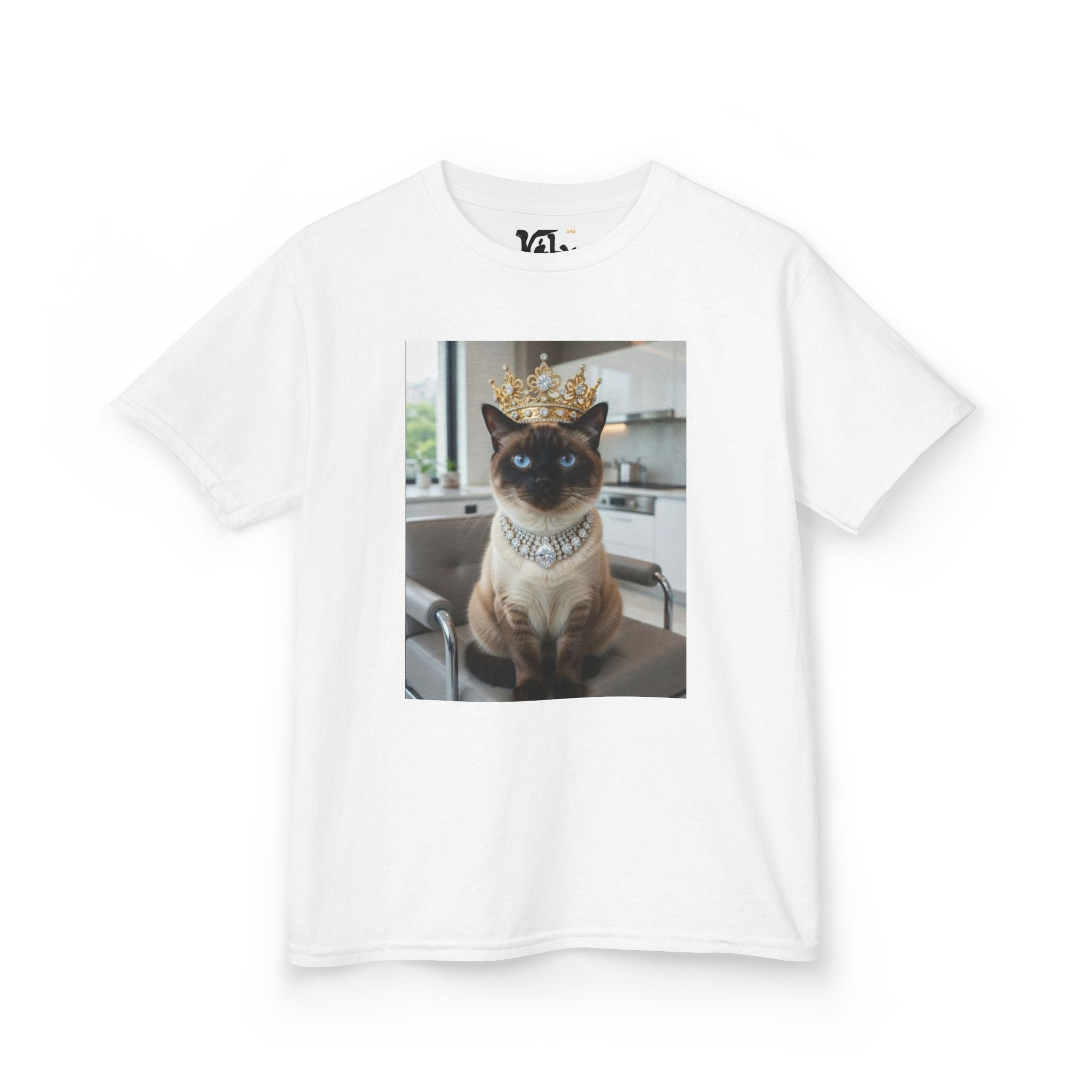 T-SHIRT Id's -CATS HEROES — Regal Cat Photo Tee (Crowned Siamese)