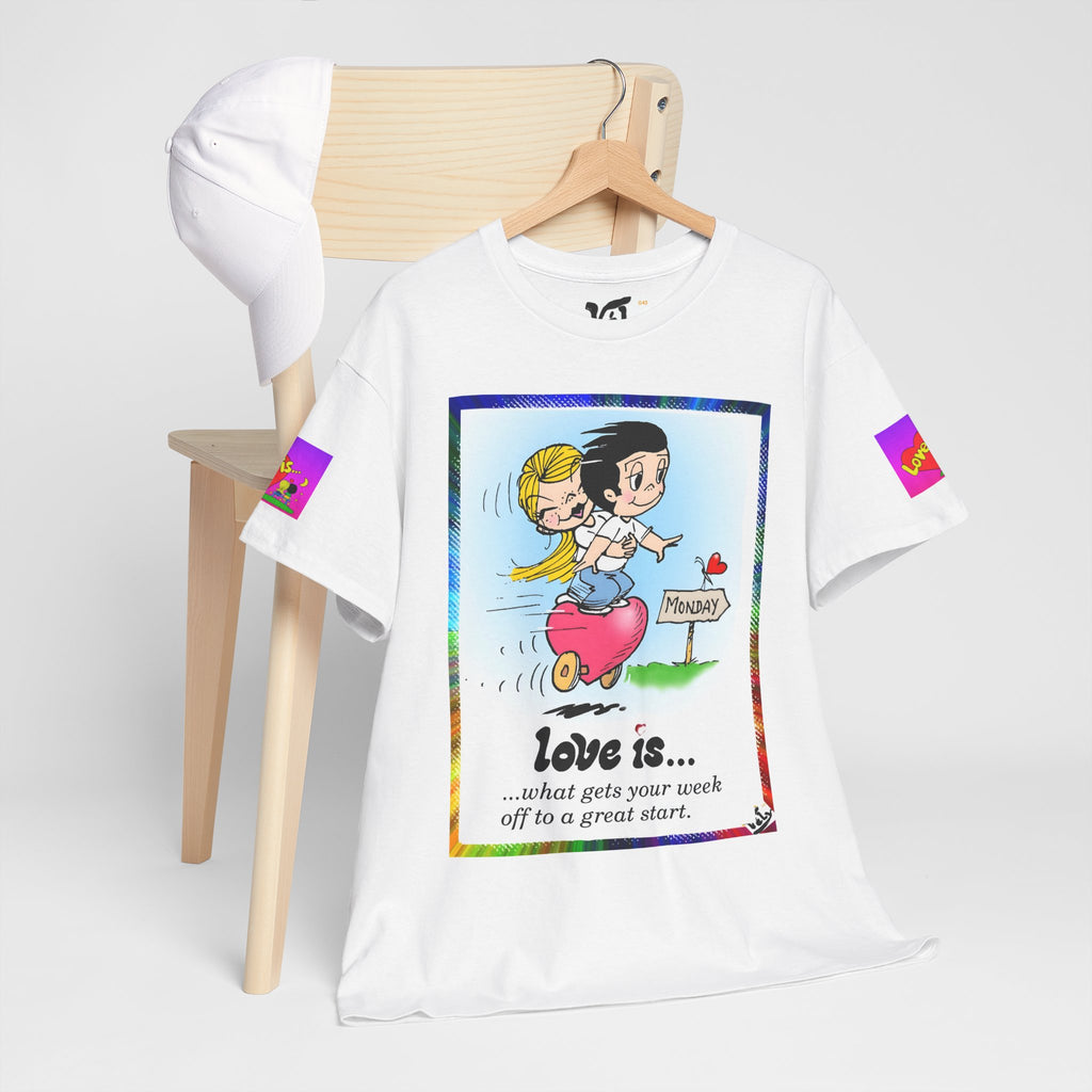 愛とは…レトロ漫画カップルTシャツ — 「愛とは…あなたの一週間を素晴らしいスタートにしてくれるもの」 